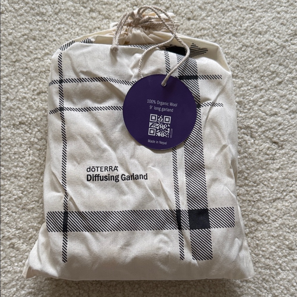 NWT doTERRA Diffusing Garland